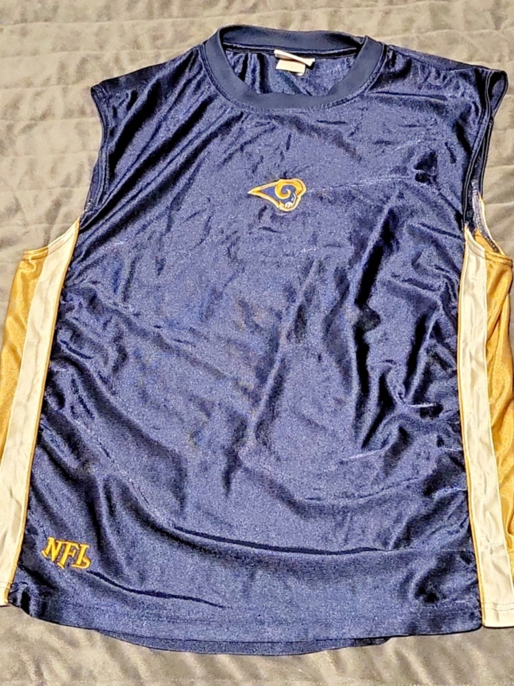 Vintage NFL St. Louis Rams Muscle Shirt Men’s Large Blue Gold Retro Logo
